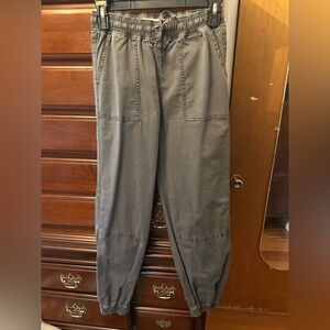 SO Clothing jogger style pants